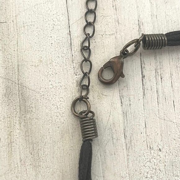 Black beaded multi strand Necklace - Picture 6 of 10